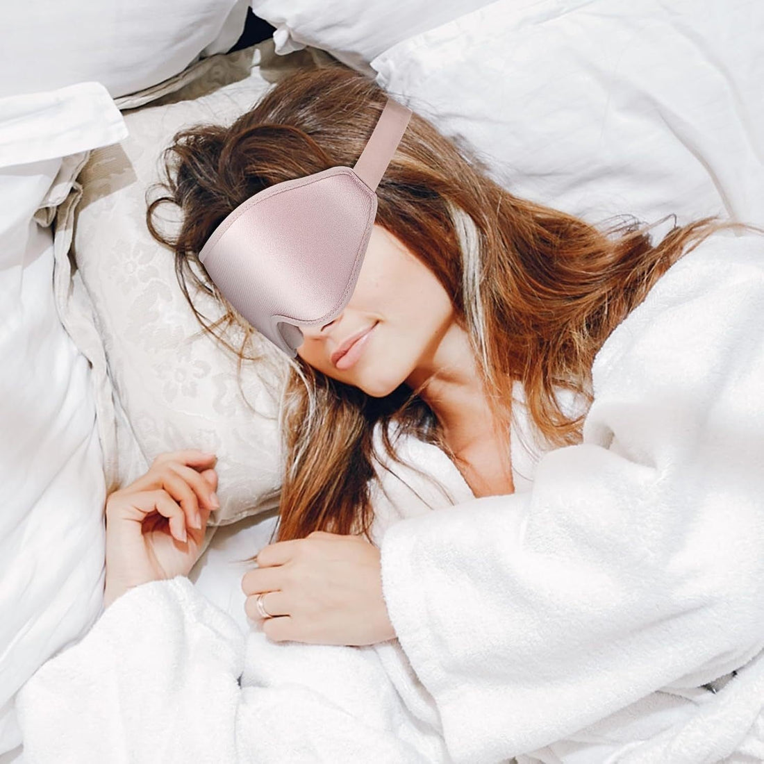 How to Choose a Sleep Mask: Silk vs 3D Contoured vs Weighted (and Which One Fits How You Sleep)