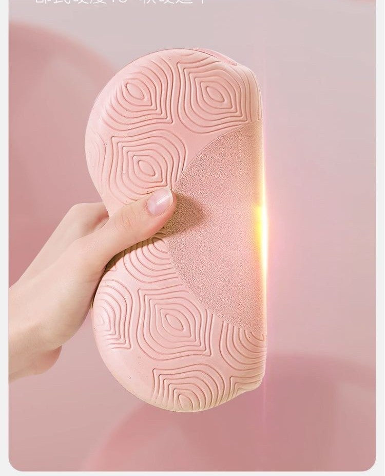 Yoga knee pads by Glow Ritual