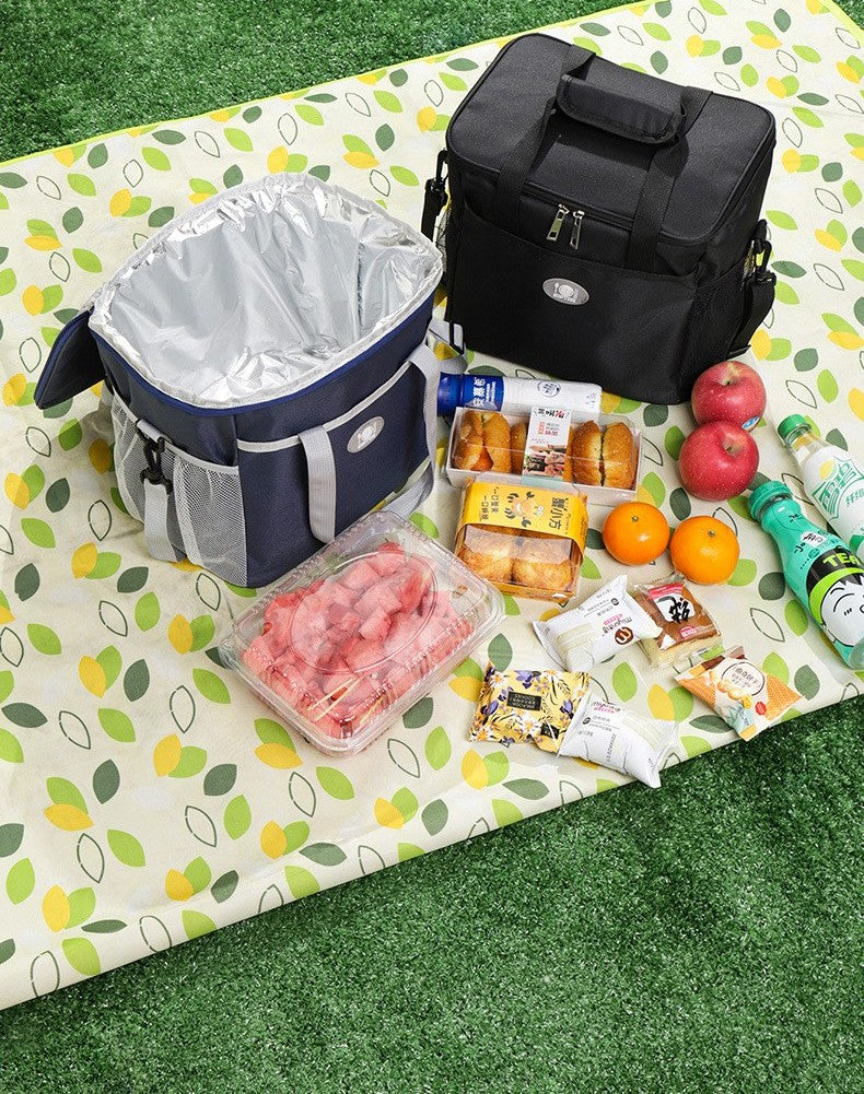 Insulated cooler bag by Glow Ritual