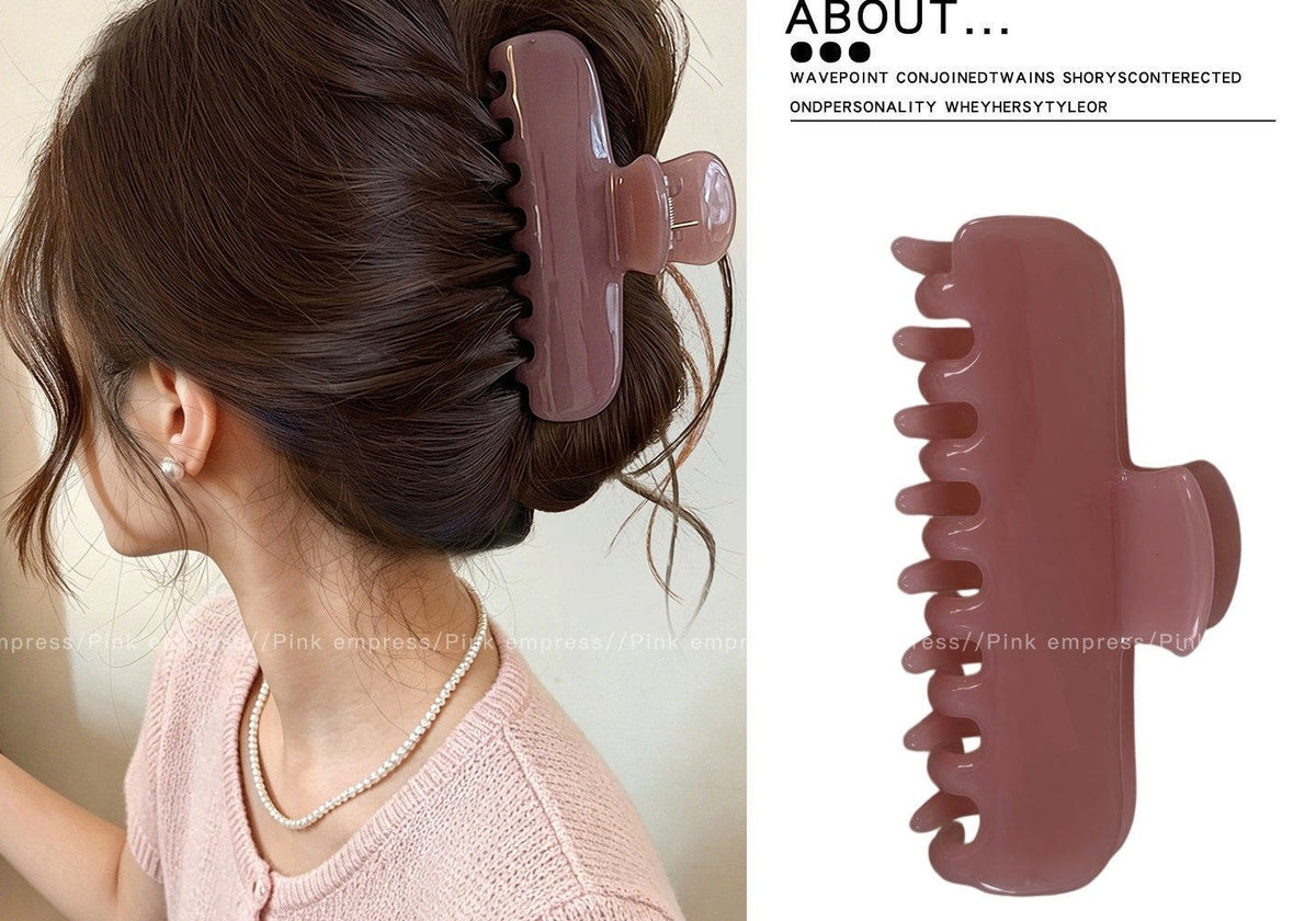 Cloud claw clip by Glow Ritual