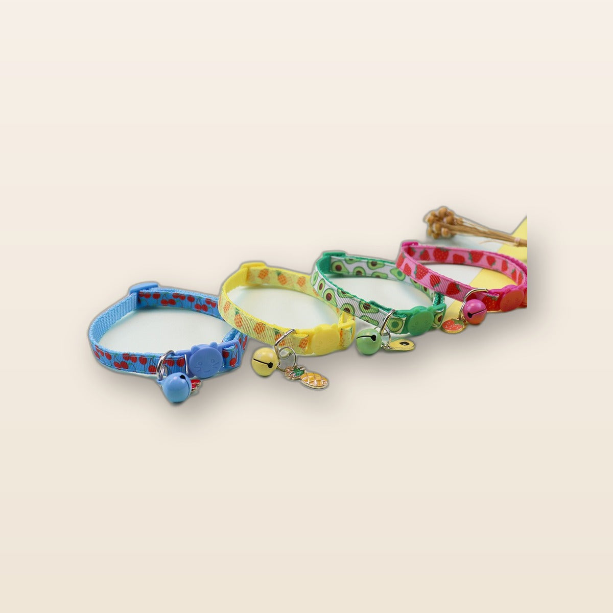 Cat collar with bell by Glow Ritual