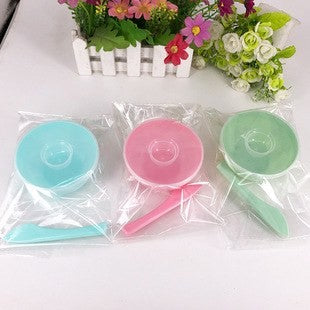 DIY face mask bowl and brush set by Glow Ritual