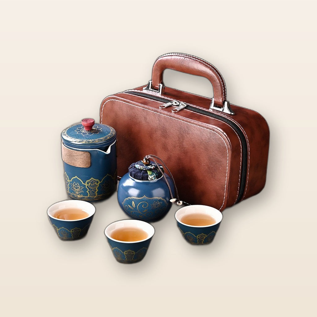 Travel gongfu tea set by Glow Ritual