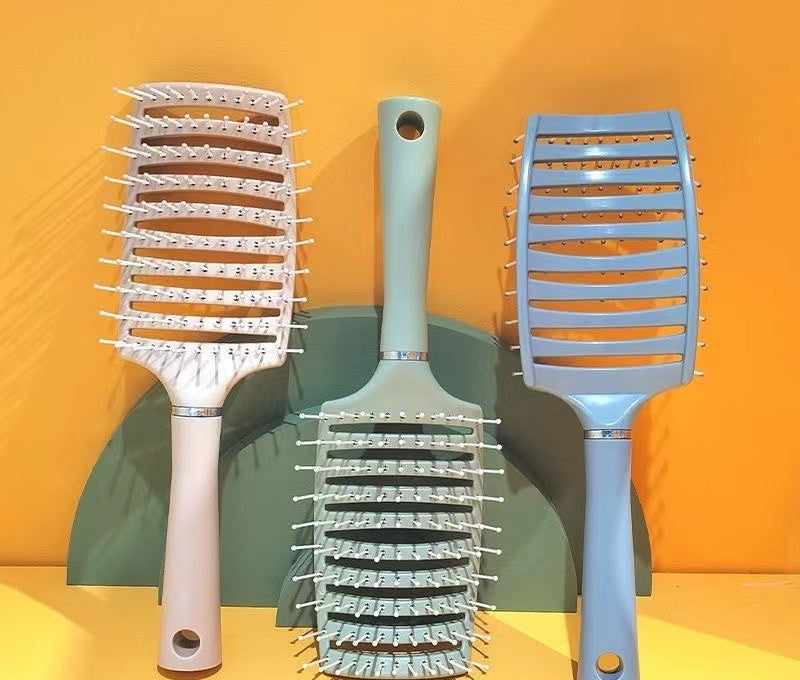 Curved vent brush by Glow Ritual