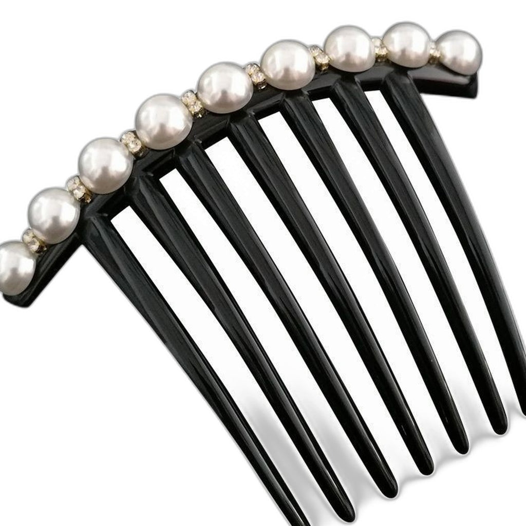 Pearl hair comb by Glow Ritual