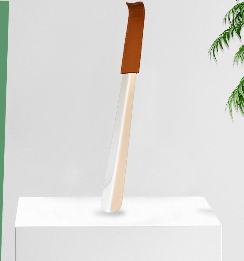 Long shoe horn by Glow Ritual