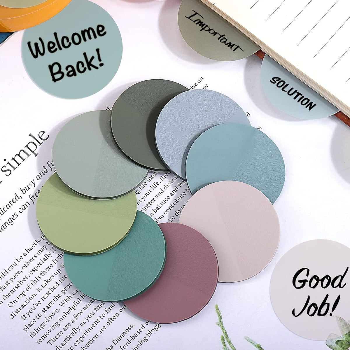 Round sticky note set by Glow Ritual