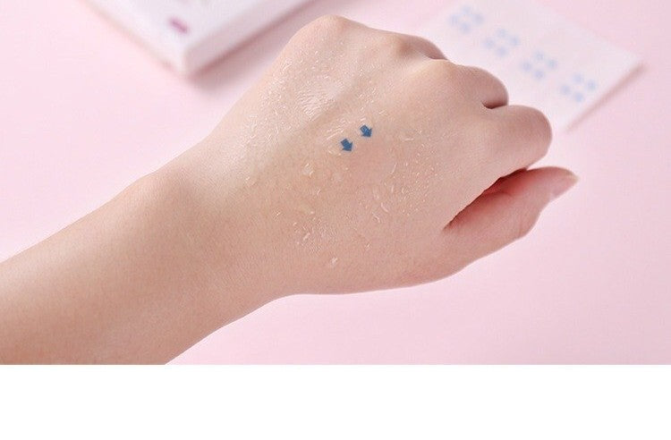 Invisible face lifting tape by Glow Ritual