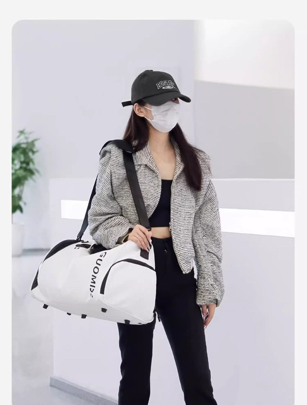 Wet-dry gym duffel bag by Glow Ritual