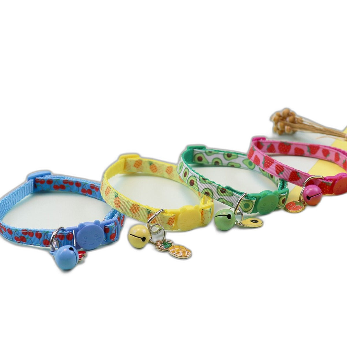 Cat collar with bell by Glow Ritual