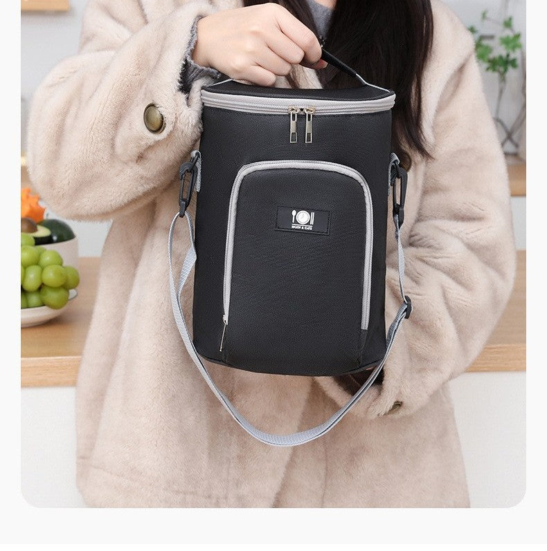 Insulated lunch bag by Glow Ritual