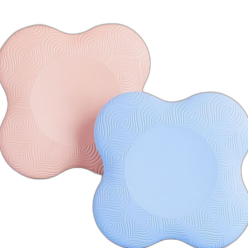 Yoga knee pads by Glow Ritual