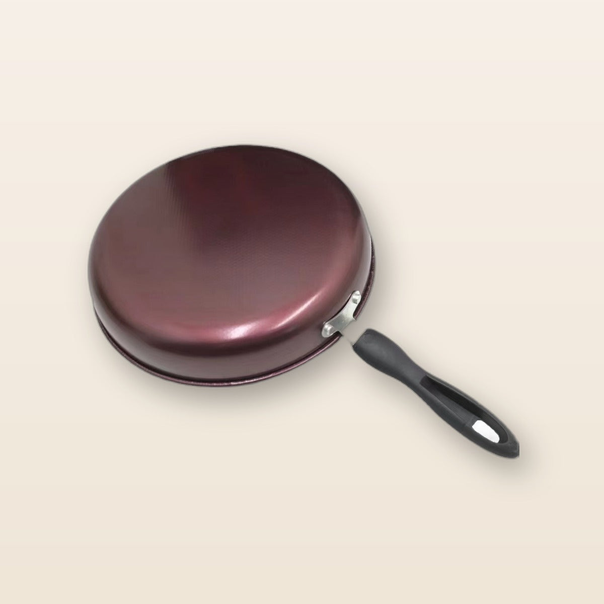 Mini egg frying pan by Glow Ritual