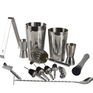 Cocktail shaker set by Glow Ritual
