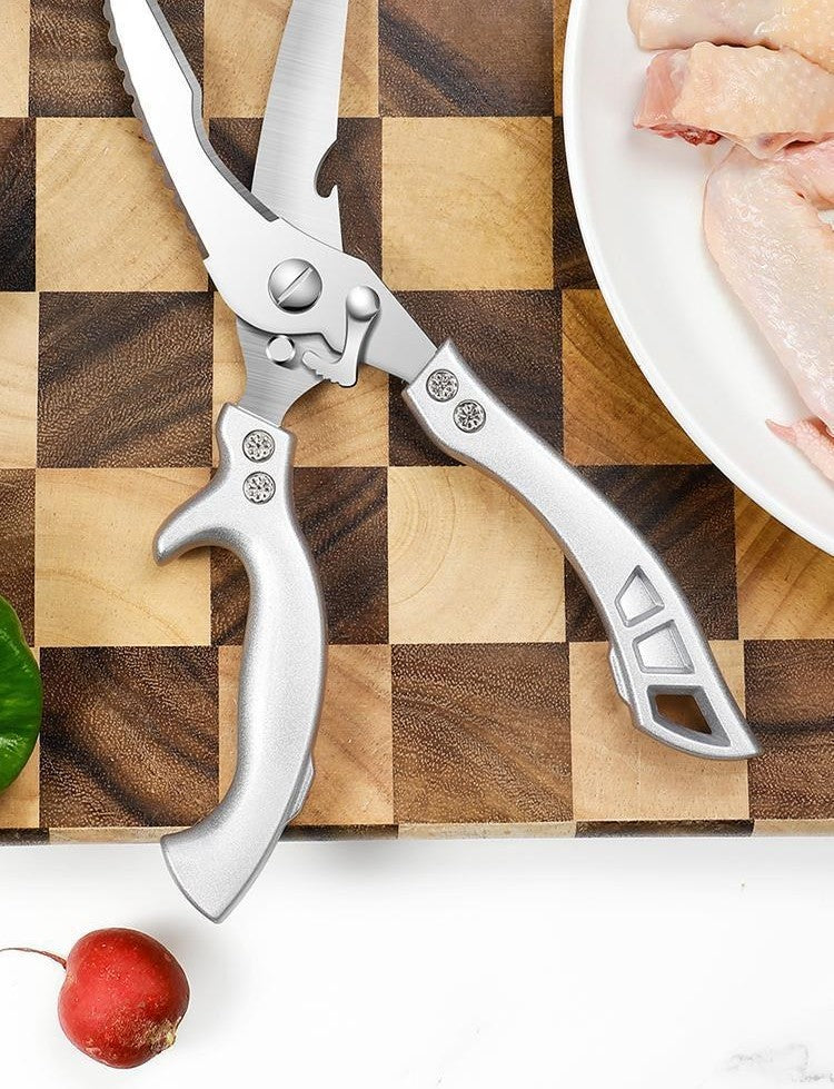 Heavy-duty kitchen shears by Glow Ritual