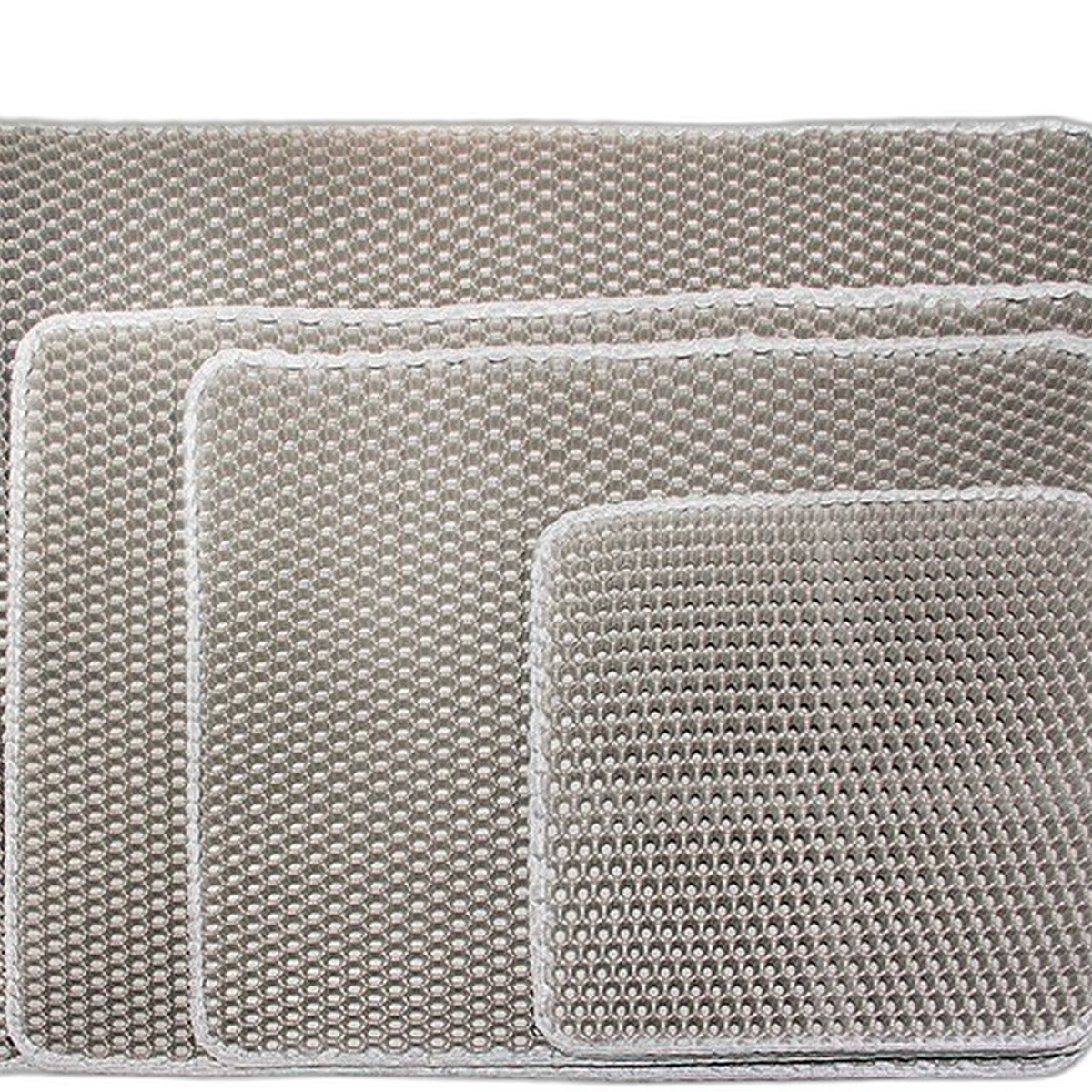 Cat litter mat by Glow Ritual