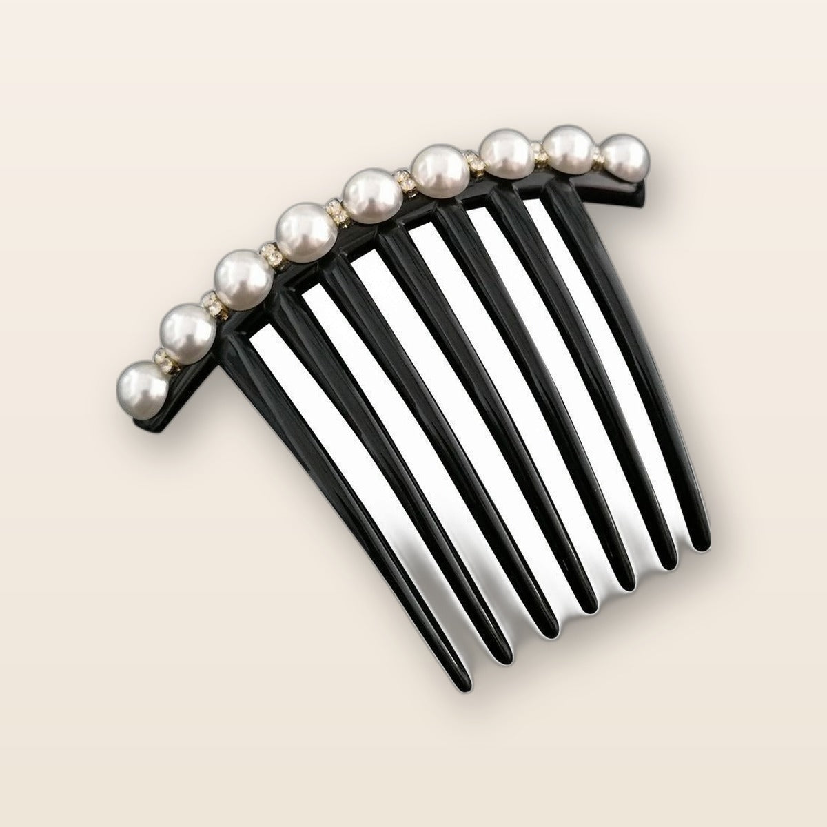Pearl hair comb by Glow Ritual