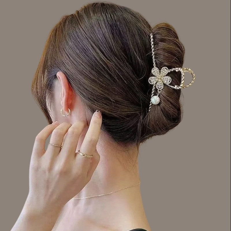 Pearl flower claw clip by Glow Ritual