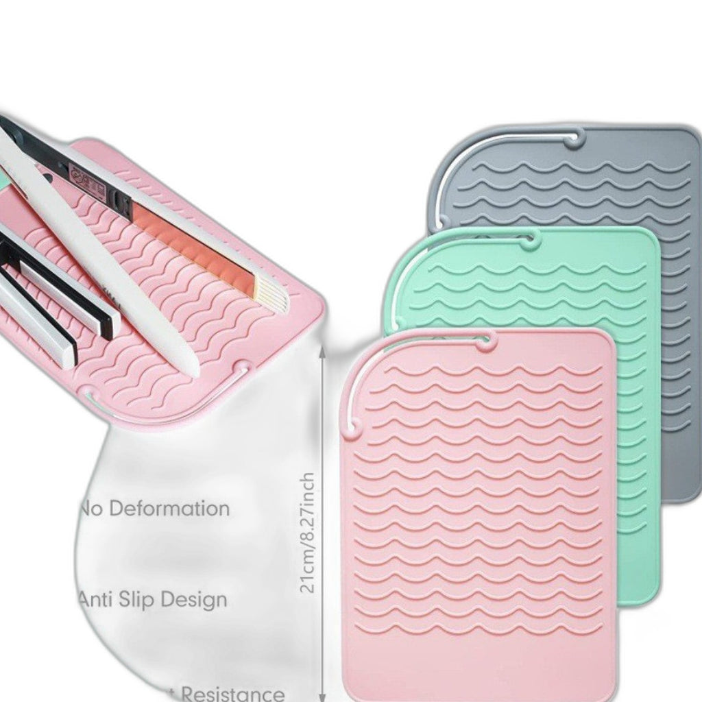 Silicone heat-resistant styling mat by Glow Ritual