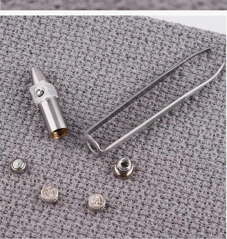 LED lighted tweezers by Glow Ritual