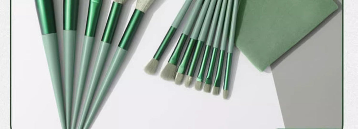 13-piece makeup brush set by Glow Ritual