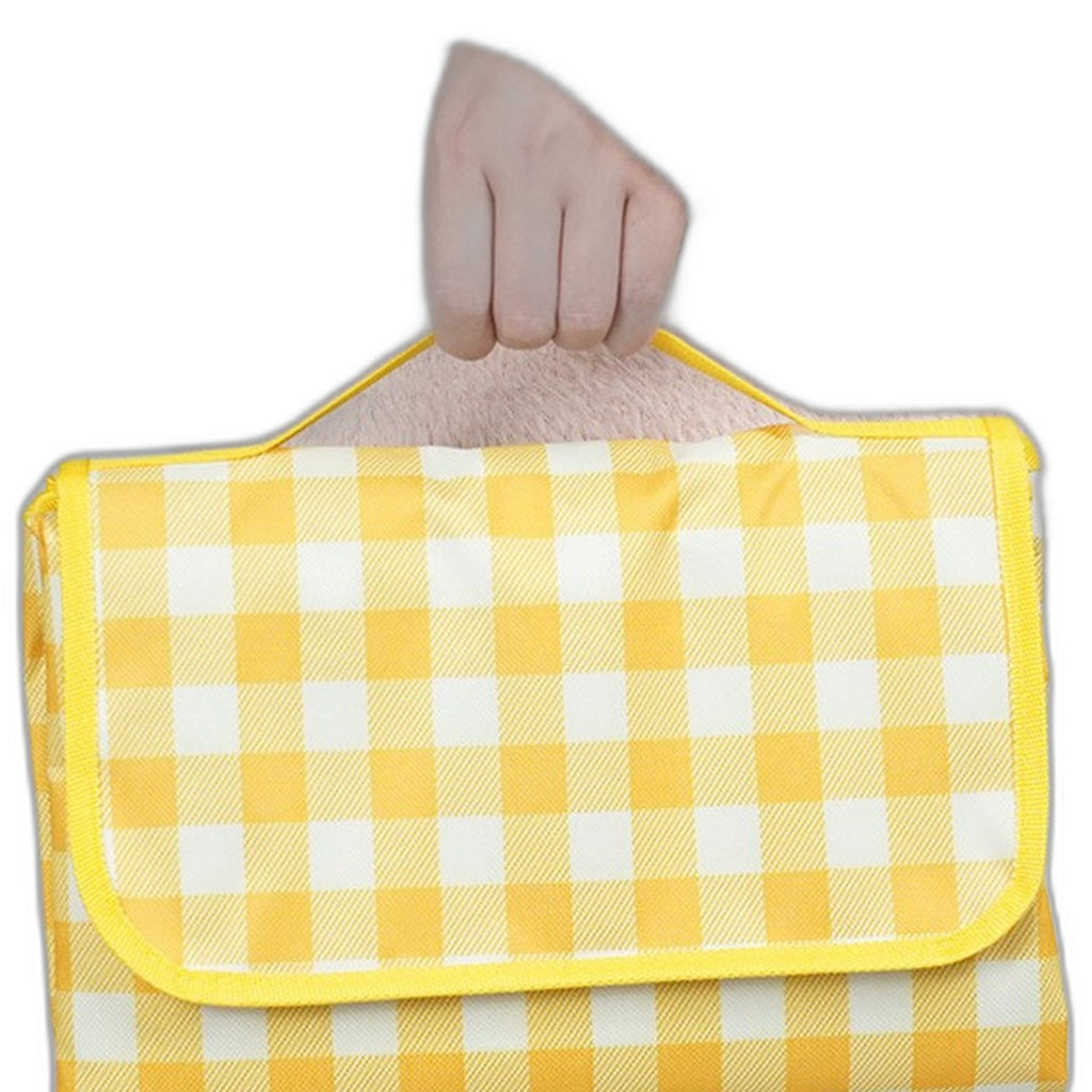 Waterproof picnic blanket by Glow Ritual
