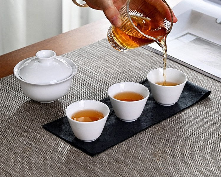 Travel gaiwan tea set by Glow Ritual