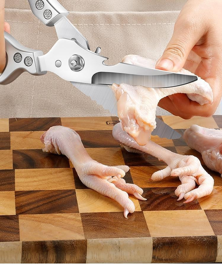 Heavy-duty kitchen shears by Glow Ritual