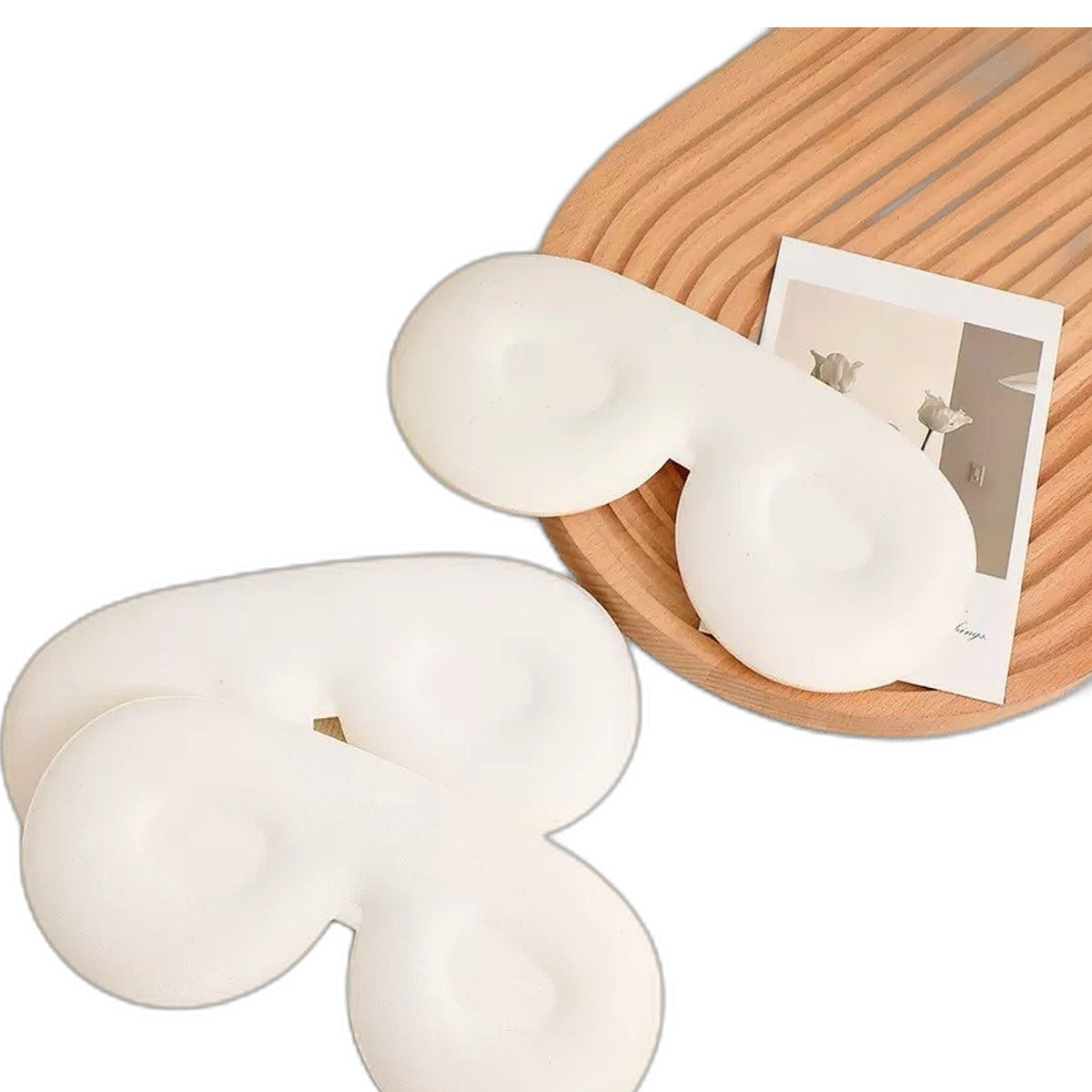 3D contoured sleep mask by Glow Ritual