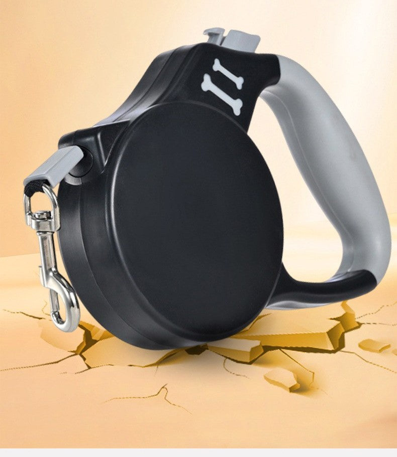Retractable dog leash by Glow Ritual