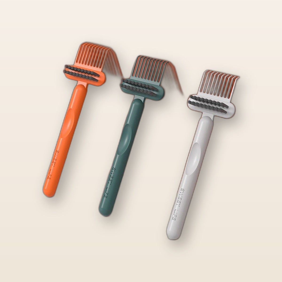 Hair brush cleaning tool by Glow Ritual