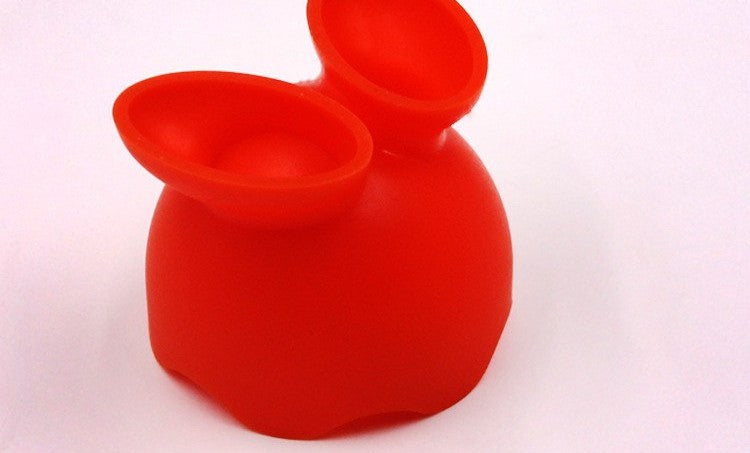 Silicone makeup sponge holder by Glow Ritual