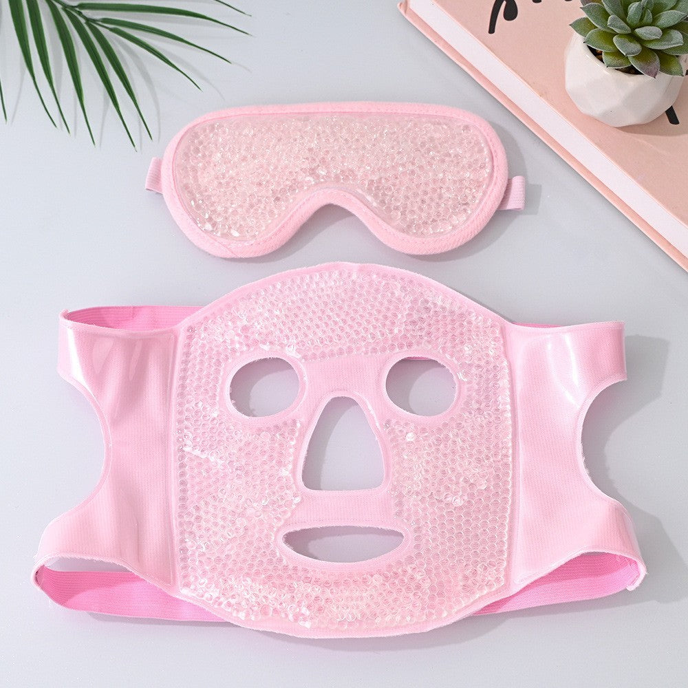 Cooling gel bead face mask by Glow Ritual