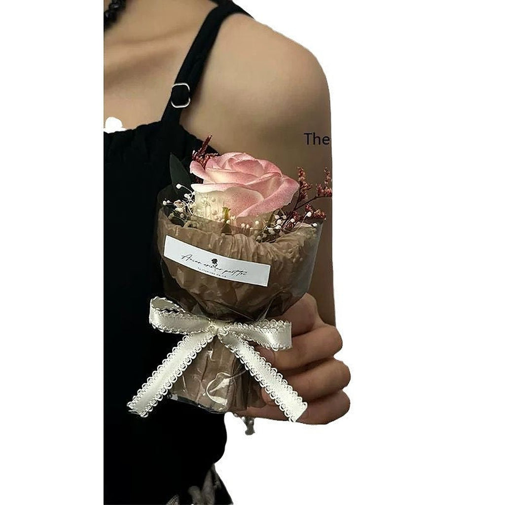 Mini dried flower bouquet by Glow Ritual