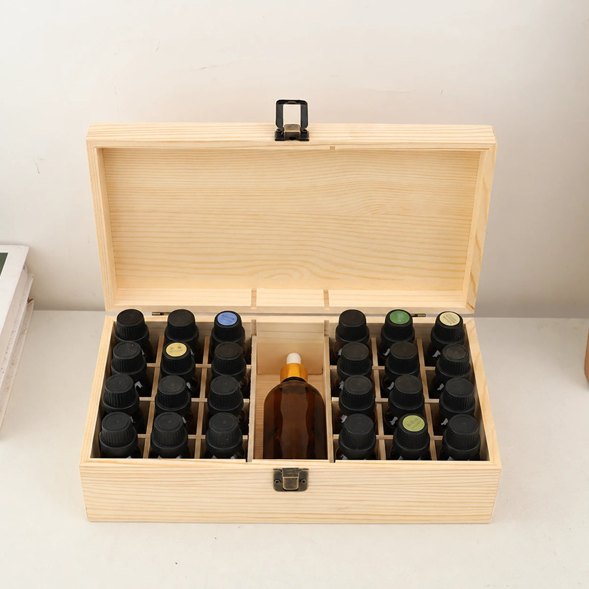 Wooden essential oil storage box - photo 1