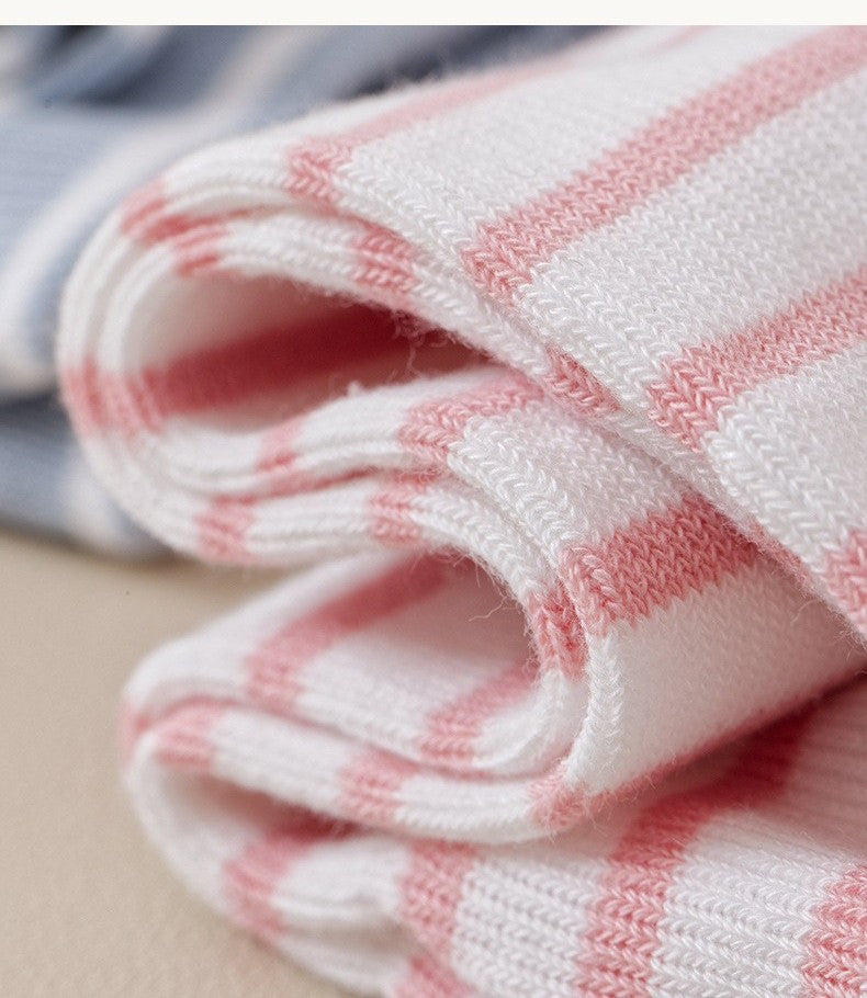 Loose-top cotton sleep socks by Glow Ritual