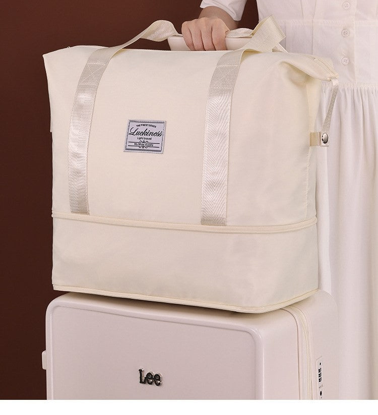 Foldable travel duffel bag by Glow Ritual