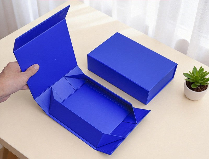 Magnetic gift box by Glow Ritual