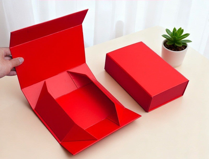 Magnetic gift box by Glow Ritual