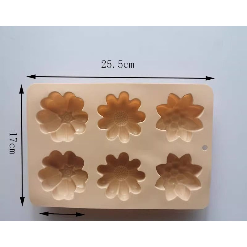 Christmas Silicone Baking Mold – Gingerbread Man, House & Tree Cake Mold