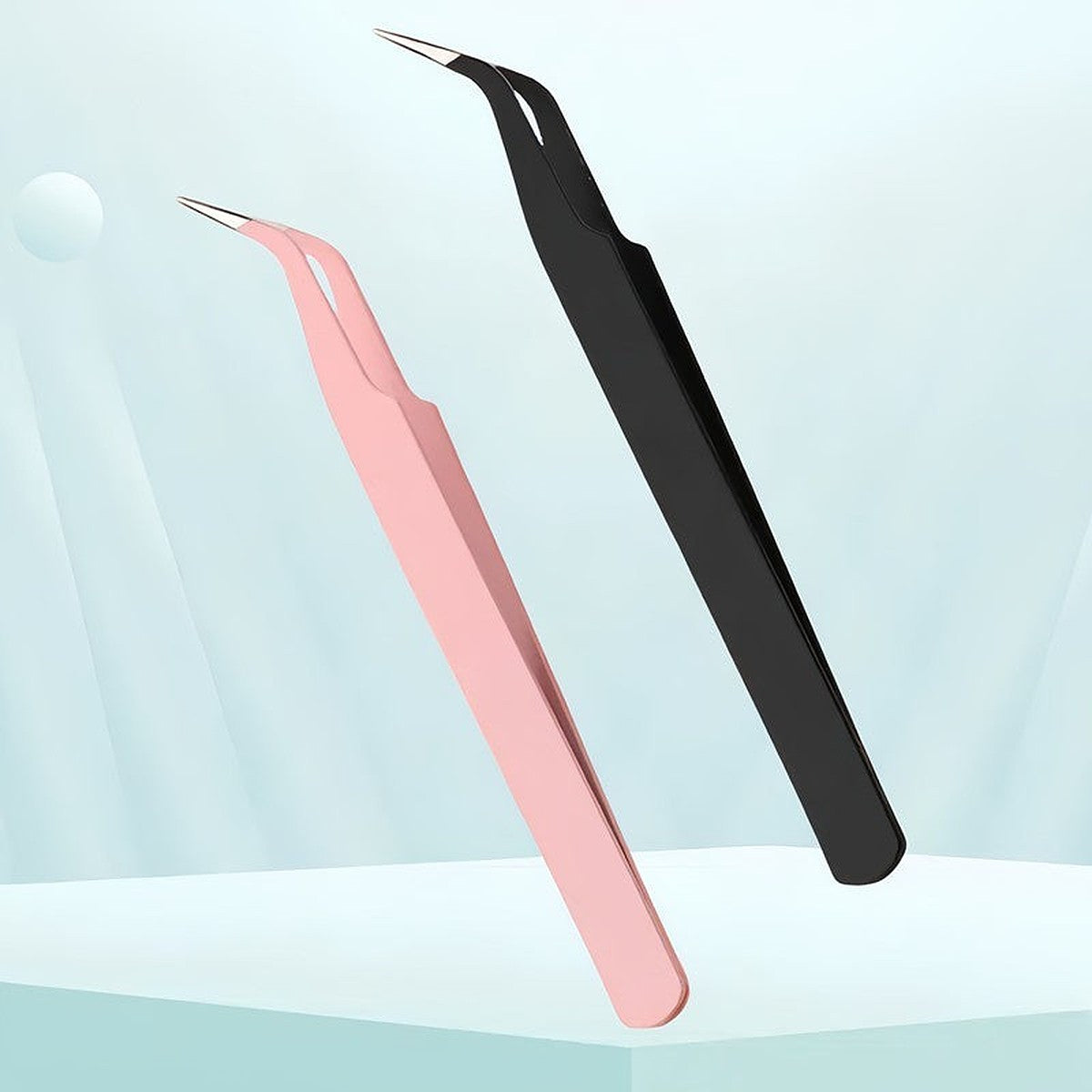 Curved lash applicator tweezers by Glow Ritual