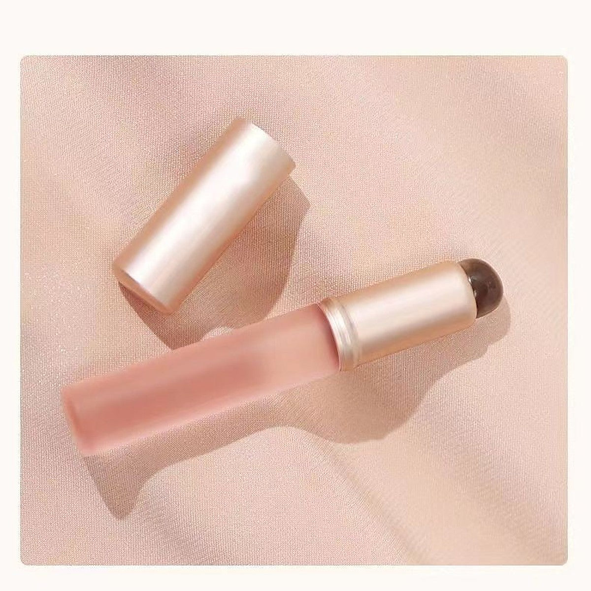 Silicone lip exfoliating brush by Glow Ritual