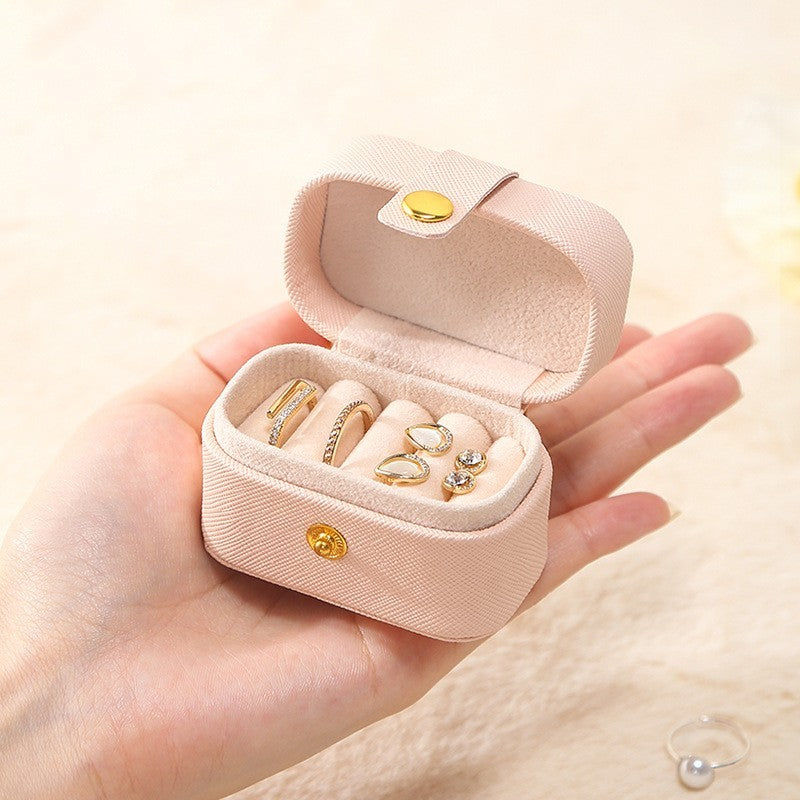 Mini travel jewelry case by Glow Ritual