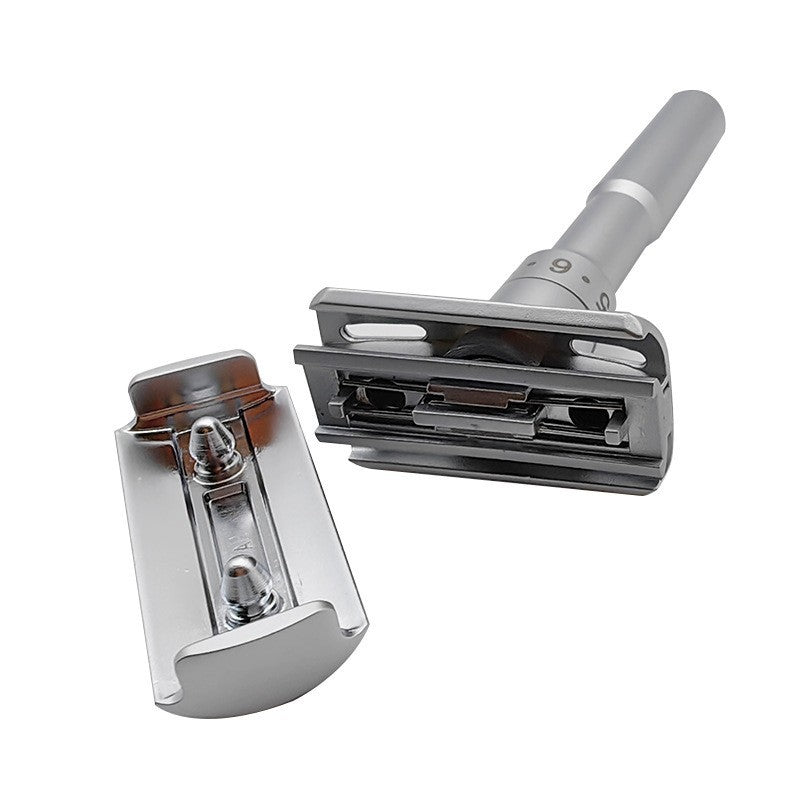 Double-edge safety razor by Glow Ritual