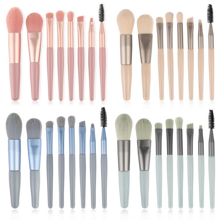 Mini travel makeup brush set by Glow Ritual