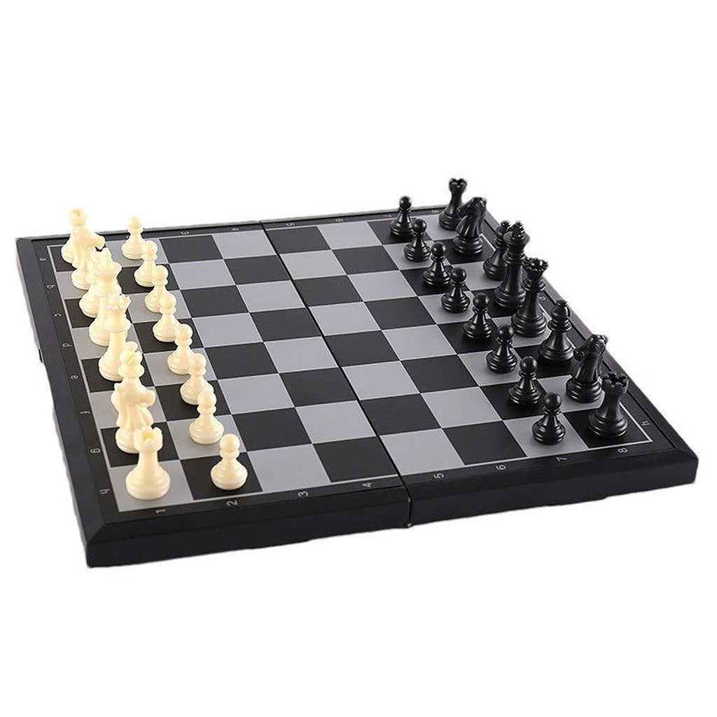 Magnetic travel chess set by Glow Ritual