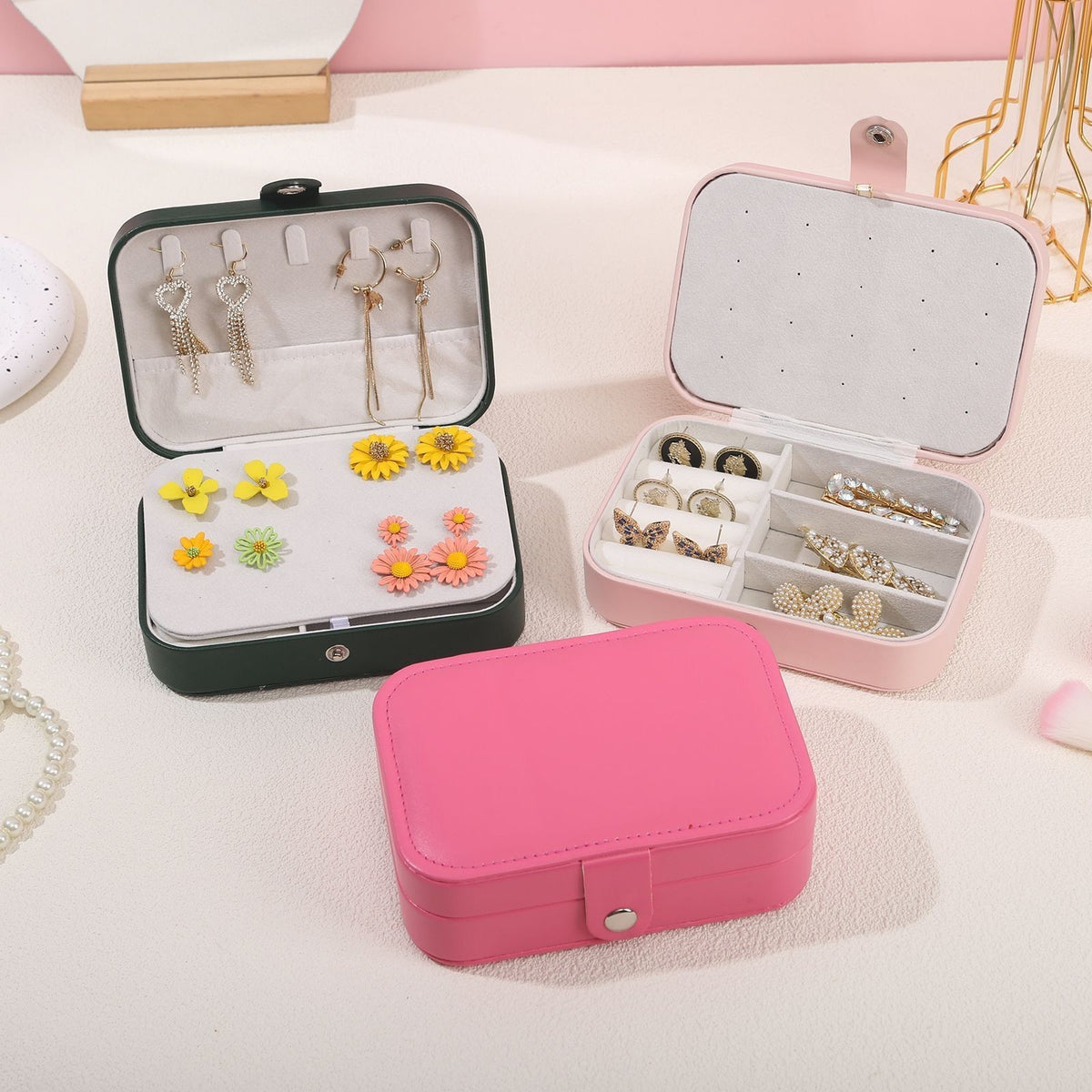 Small travel jewelry case by Glow Ritual