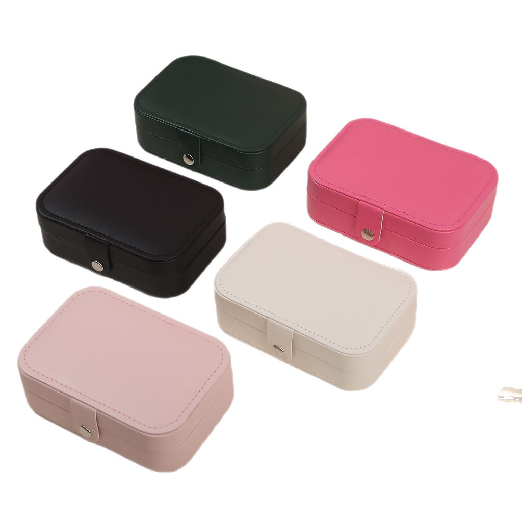 Small travel jewelry case by Glow Ritual