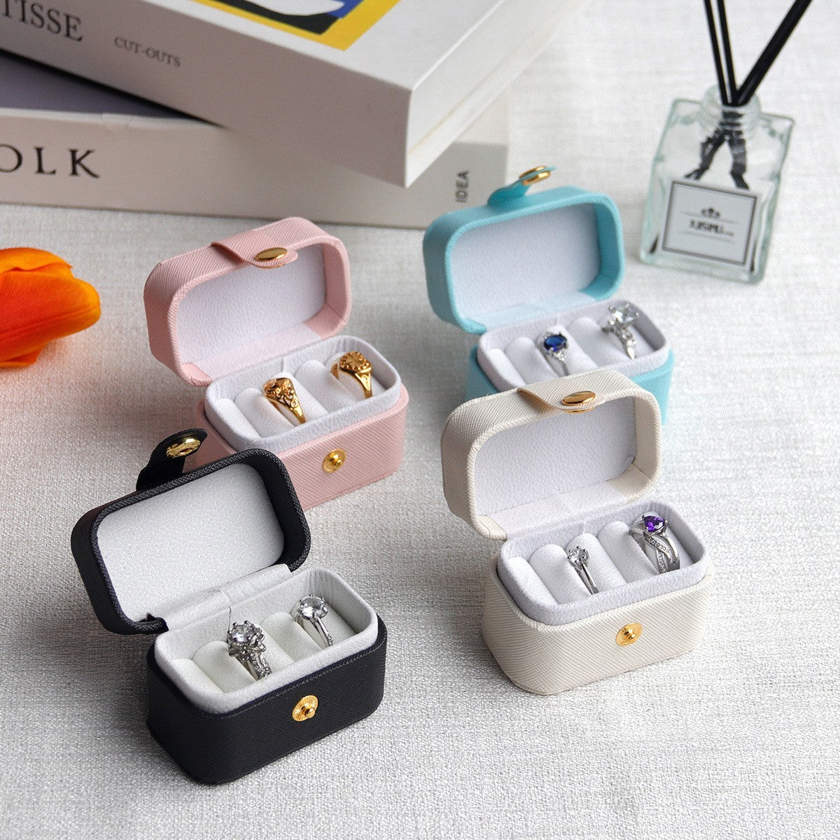 Mini travel jewelry case by Glow Ritual