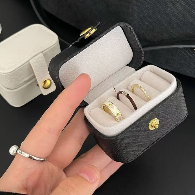 Mini travel jewelry case by Glow Ritual